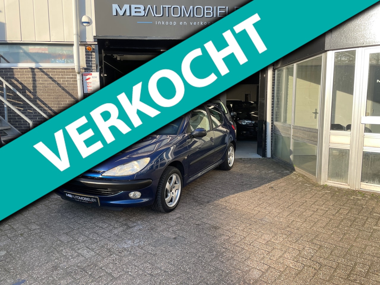 Peugeot 206 - 1.4 Gentry/5 DRS/Automaat/1e Eigenaar/87DKM/Nap/APK/Airco! - AutoWereld.nl