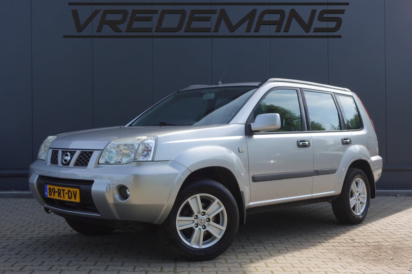Nissan X-Trail - 2.0 Comfort 2wd CLIMA/CRUISE - AutoWereld.nl