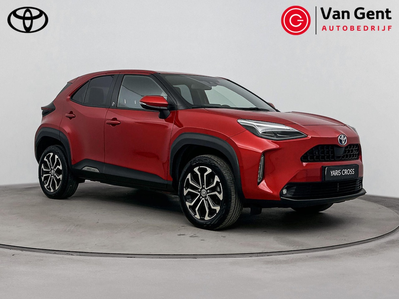 Toyota Yaris Cross - 1.5 Hybrid Dynamic | Dodehoek detectie | Navigatie | Stoel-/stuurverwarming | Parkeersenso - AutoWereld.nl
