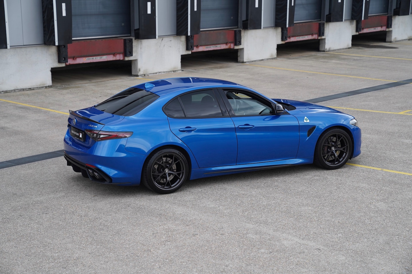 Alfa Romeo Giulia - 2.9 V6 Quadrifoglio my2022 - AutoWereld.nl