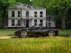 Ferrari 458 - 4.5 V8 Spider | Lift | Akrapovic | Racing Seats