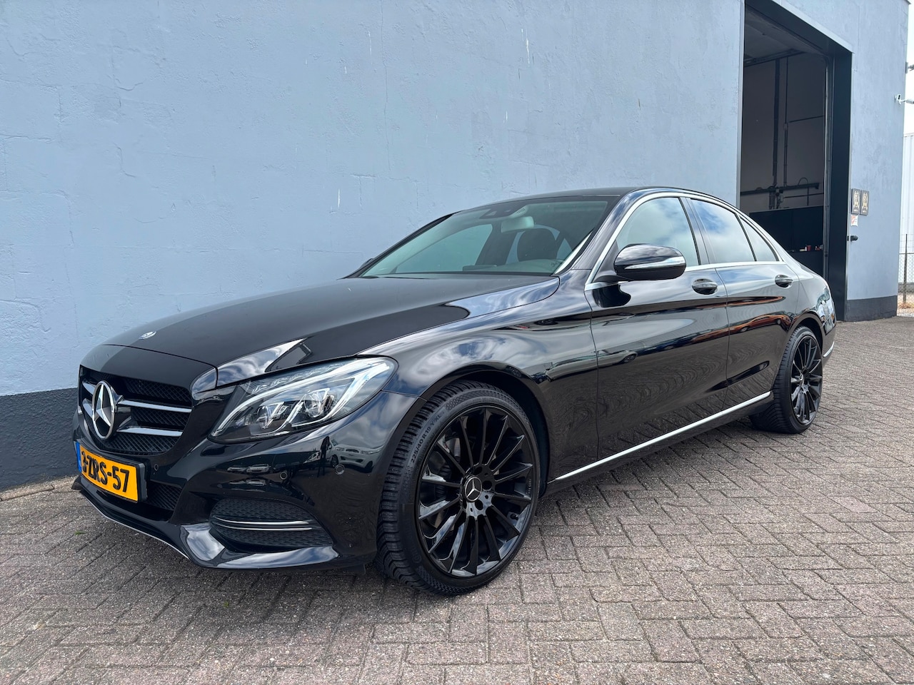 Mercedes-Benz C-klasse - 180 Prestige - Dealer Onderhouden - AutoWereld.nl