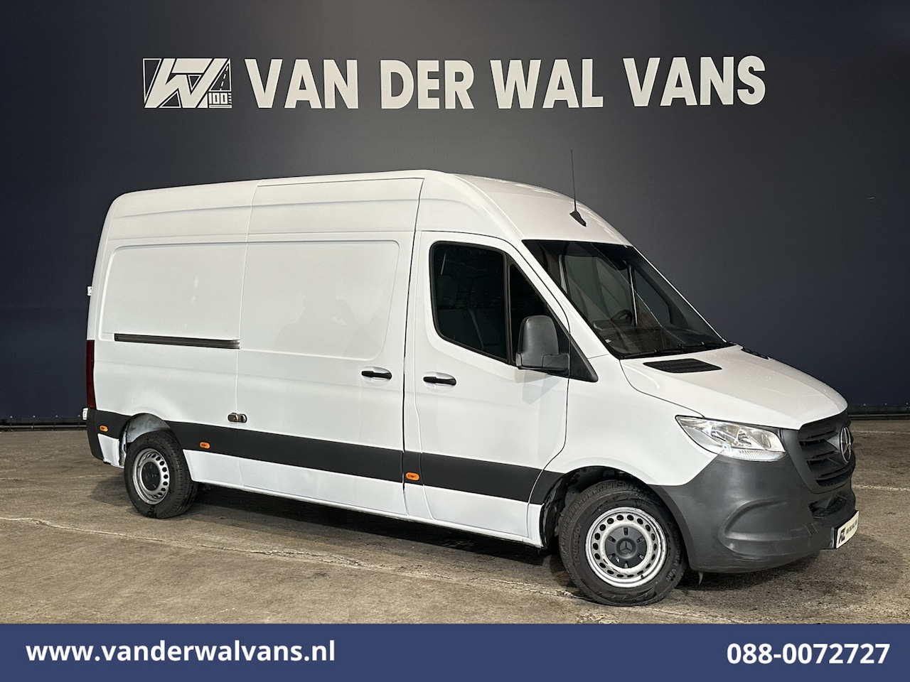 Mercedes-Benz Sprinter - 311 CDI L2H2 Euro6 Airco | Camera | Apple Carplay | Android Auto Bijrijdersbank - AutoWereld.nl