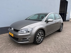 Volkswagen Golf - 1.2 TSI Highline - Navigatie - Stoel V.W