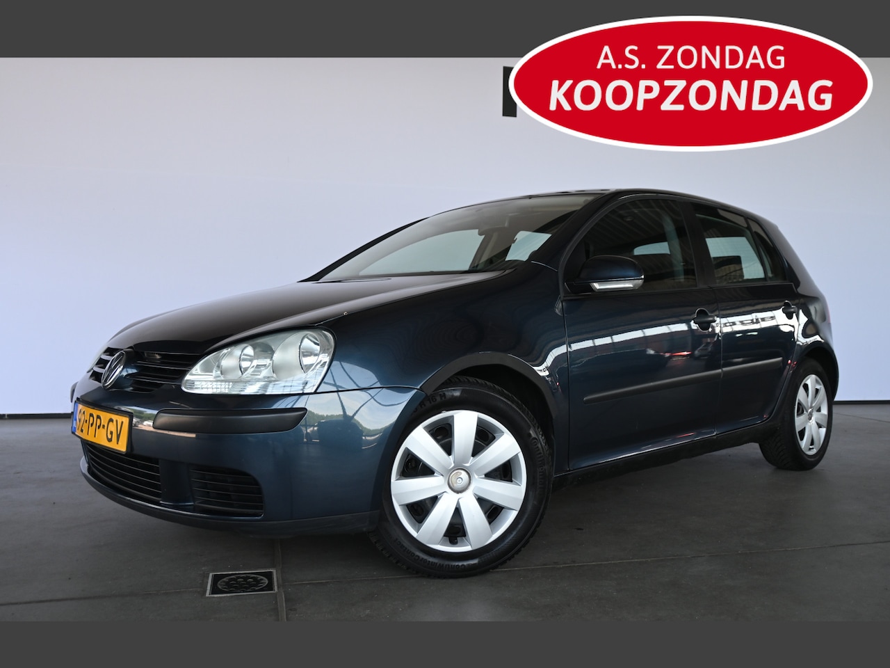 Volkswagen Golf - 1.6 FSI Trendline Airco Cruise Control Direct Leverbaar! Inruil Mogelijk! - AutoWereld.nl