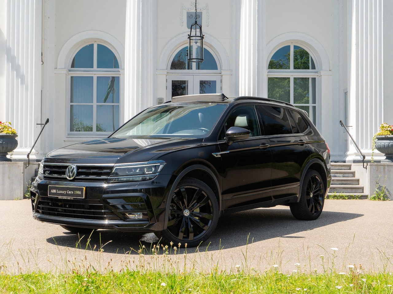 Volkswagen Tiguan Allspace - 2.0 TSI 4Motion Highline Business R 7p. 2.0 TSI 4Motion Highline Business R 7p. - AutoWereld.nl