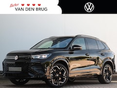 Volkswagen Tiguan - 1.5 eHybrid R-Line Edition 272 pk | Trekhaak | Panorama | Lederen Bekleding | Black Style