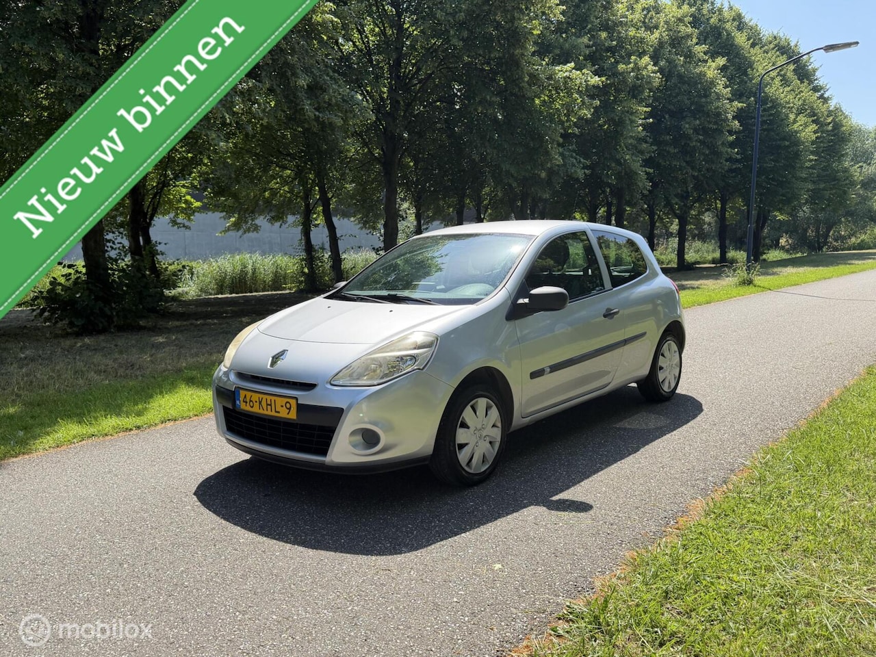 Renault Clio - 1.2 Special Line*AIRCO*ELEK.RAMEN*LAGE KM*NAP - AutoWereld.nl