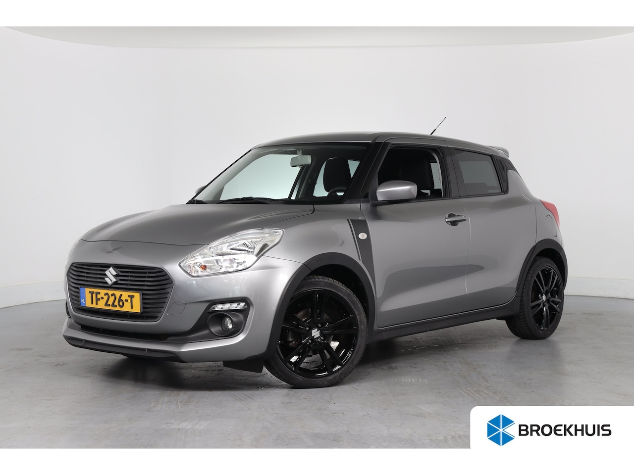 Suzuki Swift - 1.2 Sportline | Automaat | Stoelverwarming | Airco | Volledige historie | 17 lichtmetalen - AutoWereld.nl