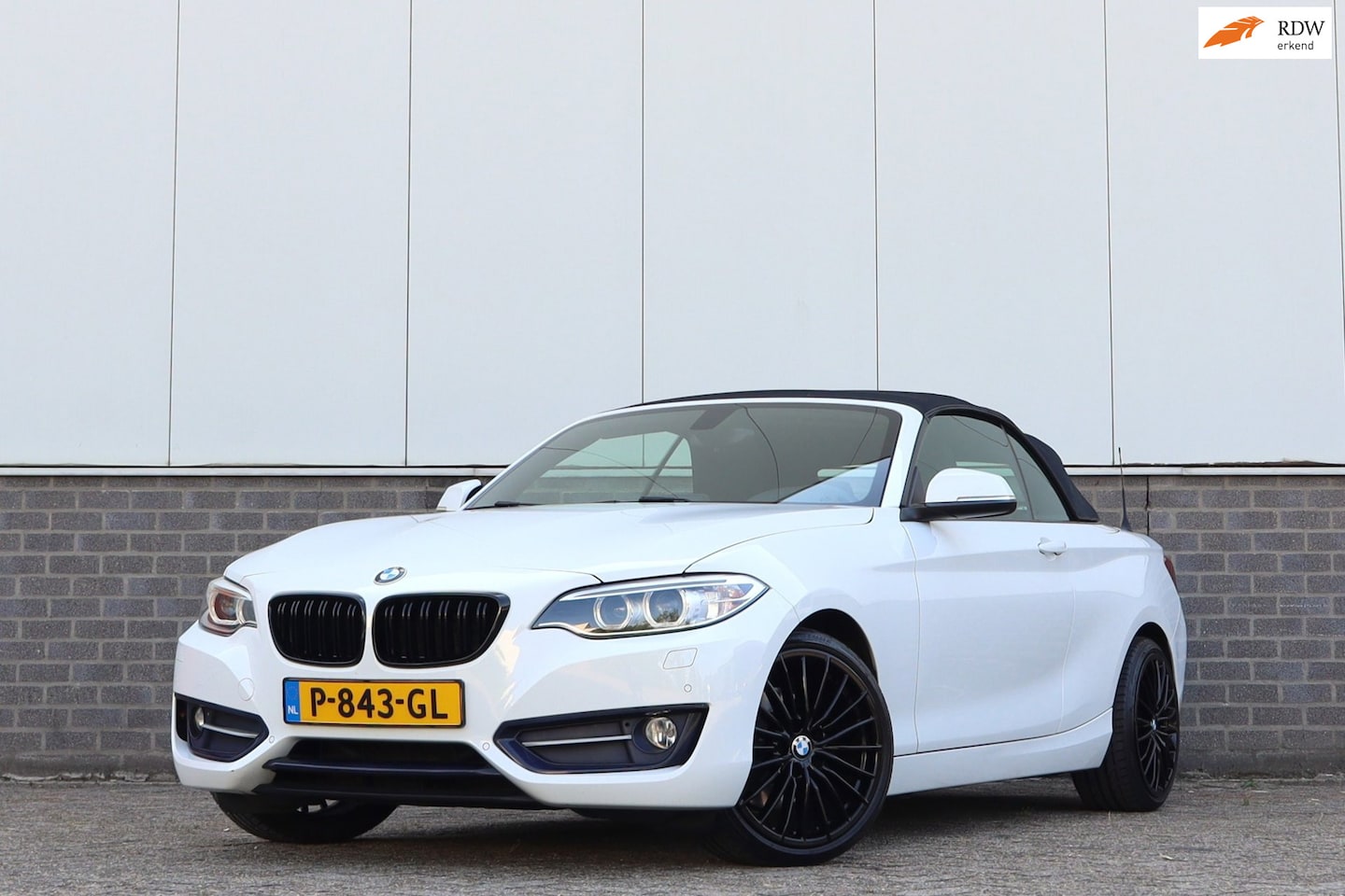 BMW 2-serie Cabrio - 220i Centennial High Executive Automaat - AutoWereld.nl