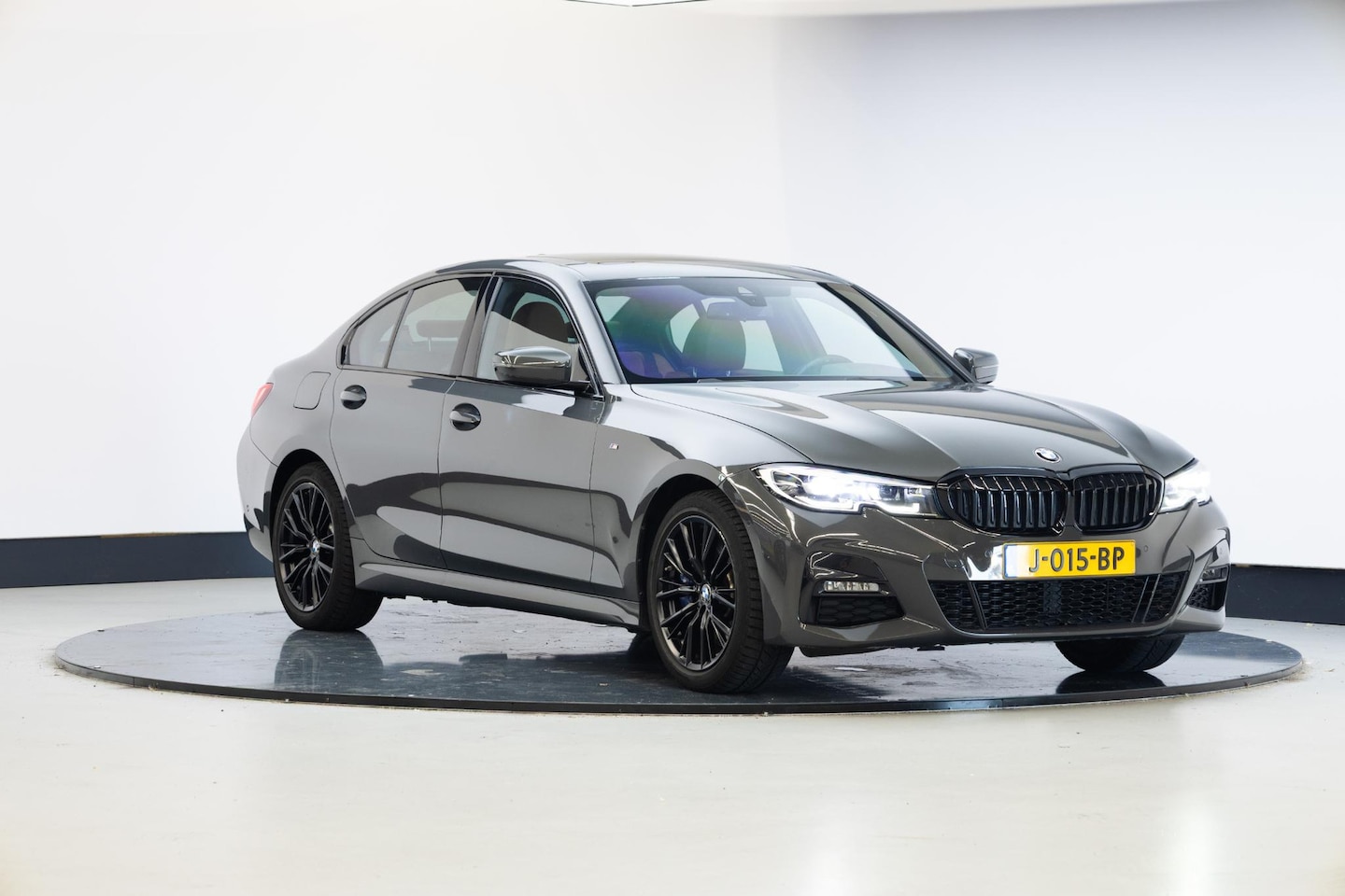 BMW 3-serie - 330e eDrive Edition | M-Sport | Panoramadak | - AutoWereld.nl