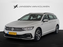 Volkswagen Passat Variant - 1.4 TSI PHEV GTE Business Trekhaak Stoelverwarming Camera Apple CarPlay