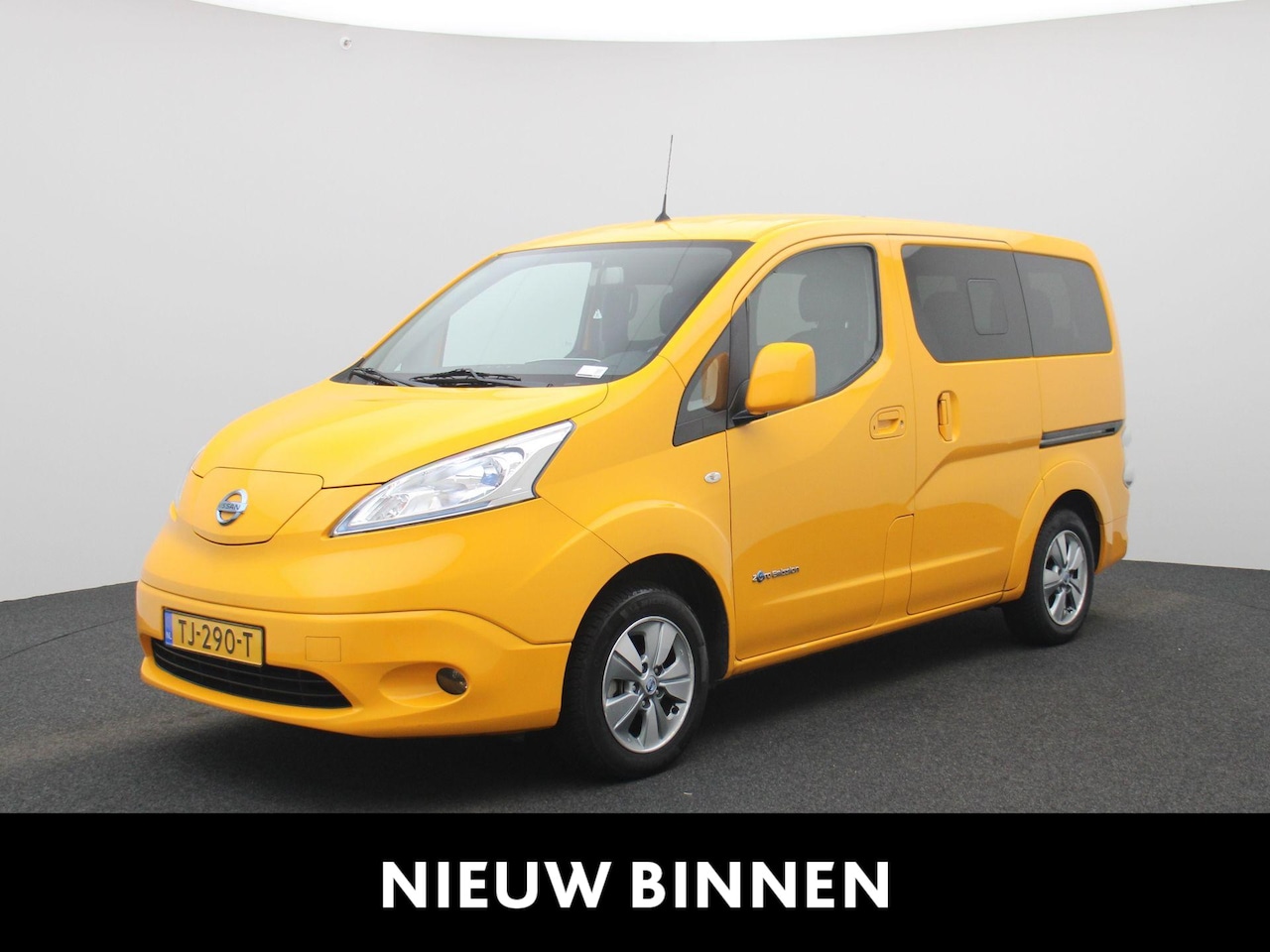 Nissan e-NV200 Evalia - 40 kWh 2.Zero Edition 7p BTW|Automaat | WLTP 200km |Navigatie |Achteruitrijcamera |Climate - AutoWereld.nl