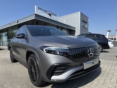 Mercedes-Benz EQA - 250+ Business Solution AMG 71 kWh HUD | Pano/dak | Memory | trekhaak | 360 camera | Keyles