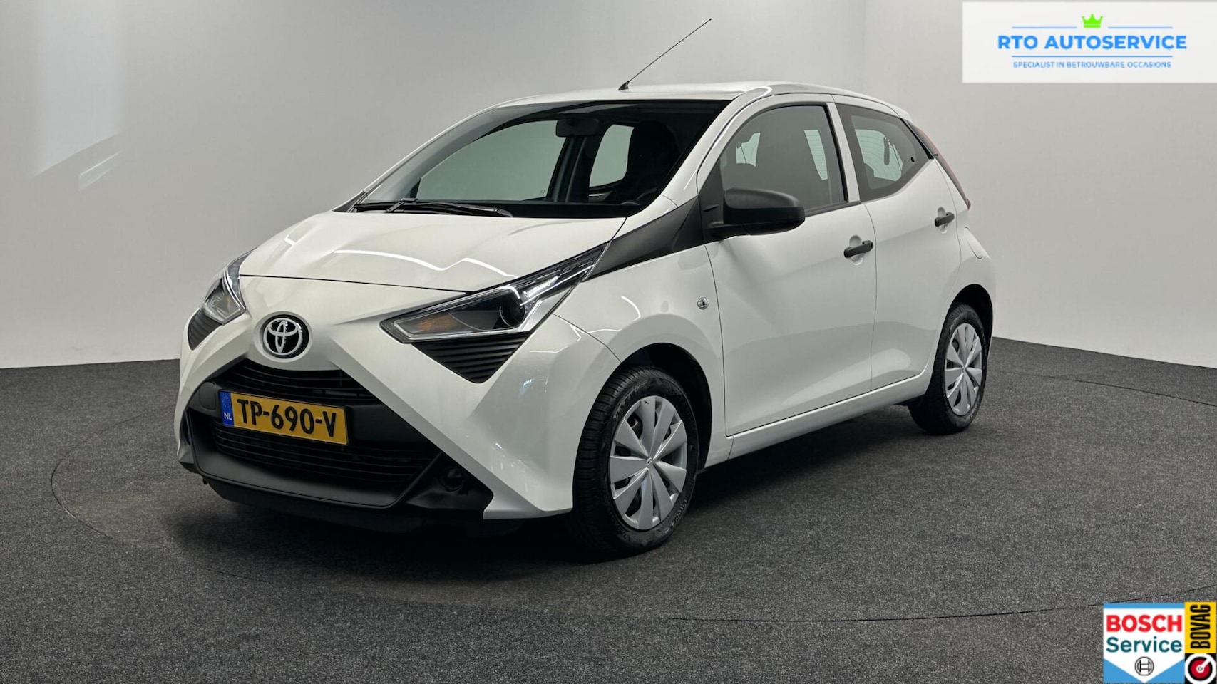 Toyota Aygo - 1.0 VVT-i x AIRCO 5 DEURS 61000 KM. - AutoWereld.nl