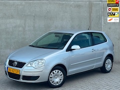 Volkswagen Polo - 1.4 16V 80pk AUT 2007 Grijs CLIMA|NAP|1E EIG