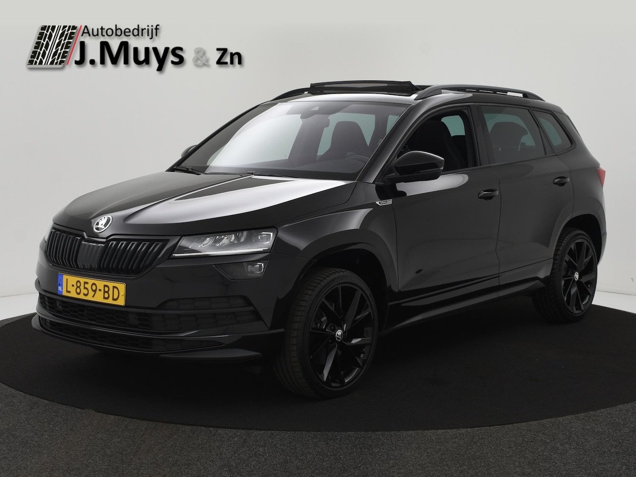 Skoda Karoq - 1.5 TSI ACT Sportline Business PANODAK|BLIS|ACC|19INCH|CANTON|CAMERA|WINTERPACK|ELEK.ACHTE - AutoWereld.nl
