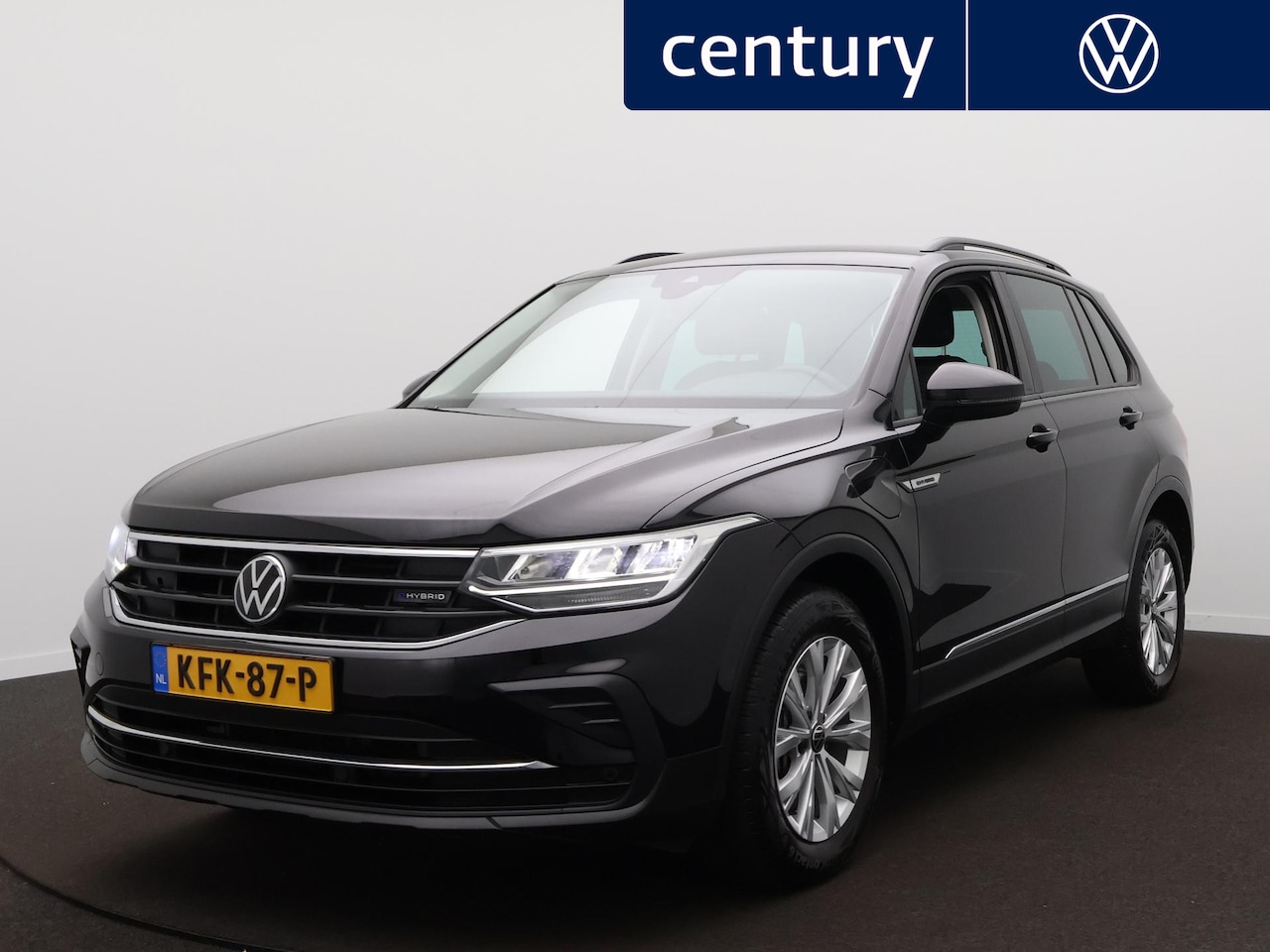 Volkswagen Tiguan - 1.4 TSI eHybrid Life | Camera | Virtual | Clima | ACC | Dodehoek sensoren | Elek. Kofferba - AutoWereld.nl