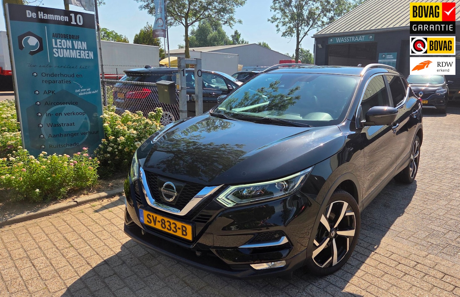 Nissan Qashqai - 1.2 Tekna + l Pano l Dodehoek detectie l 360 camera l Keyless entry - AutoWereld.nl
