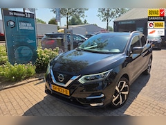 Nissan Qashqai - 1.2 Tekna + l Pano l Dodehoek detectie l 360 camera l Keyless entry
