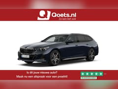 BMW 5-serie Touring - 550e xDrive M Sport Pro - Trekhaak - Panoramadak - Driving/Parking Assistant Professional