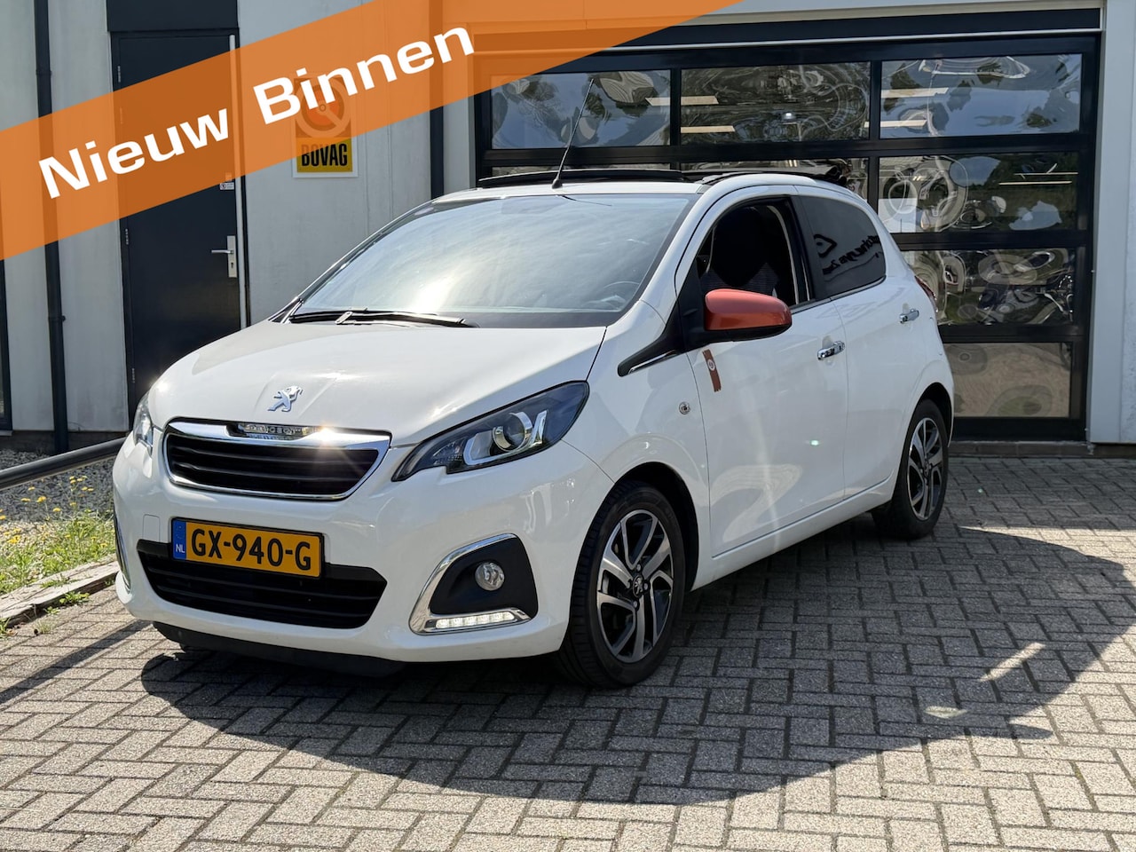 Peugeot 108 - 1.2 Puretech TOP! Roland Garros 82 PK | Cabrio dak ☀️ | Camera - AutoWereld.nl
