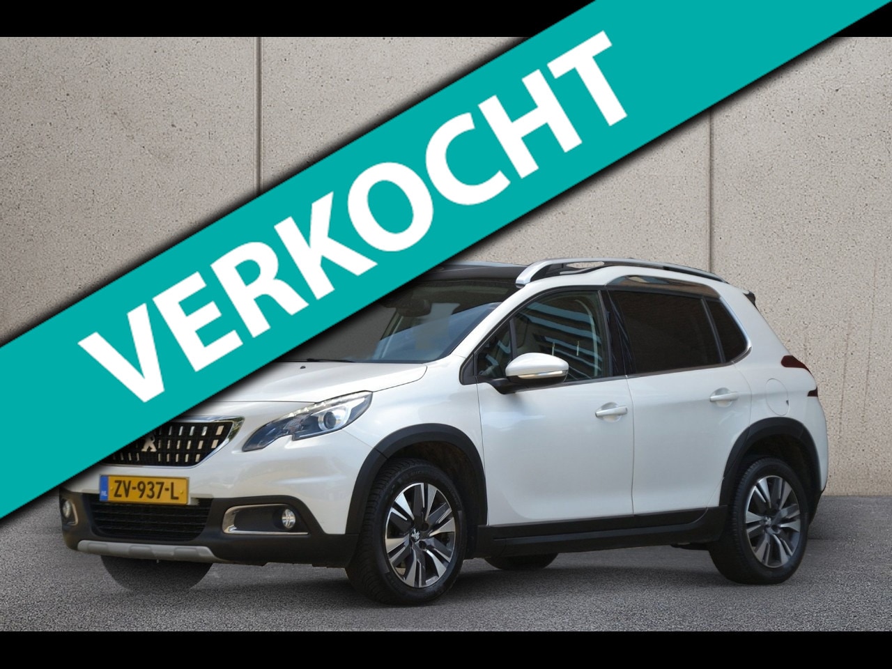 Peugeot 2008 - 1.2 PureTech Allure Automaat | Panoramadak | Achteruitrijcamera | DAB - AutoWereld.nl