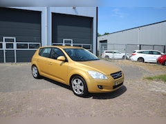 Kia Cee'd - 1.4 X-ecutive 4 MAAND GARANTIE