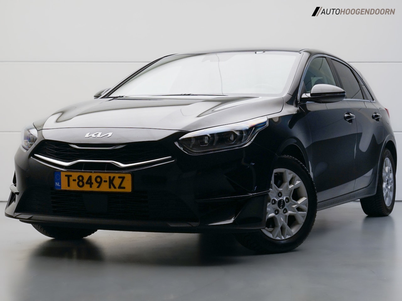 Kia Cee'd - Ceed 1.5 T-GDi MHEV DynamicLine Luxe (APPLE CARPLAY,ACHTERUITRIJCAMERA,PARKEERSENSOREN,LAN - AutoWereld.nl