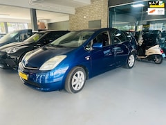 Toyota Prius - 1.5 VVT-i