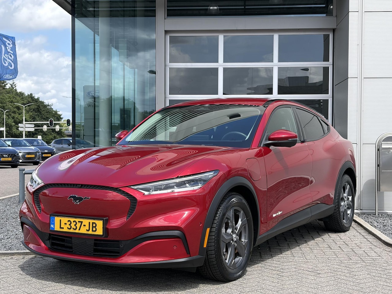 Ford Mustang Mach-E - RWD 75 kWh 269 pk automaat | Navigatie | Leder | SOH 94% - AutoWereld.nl