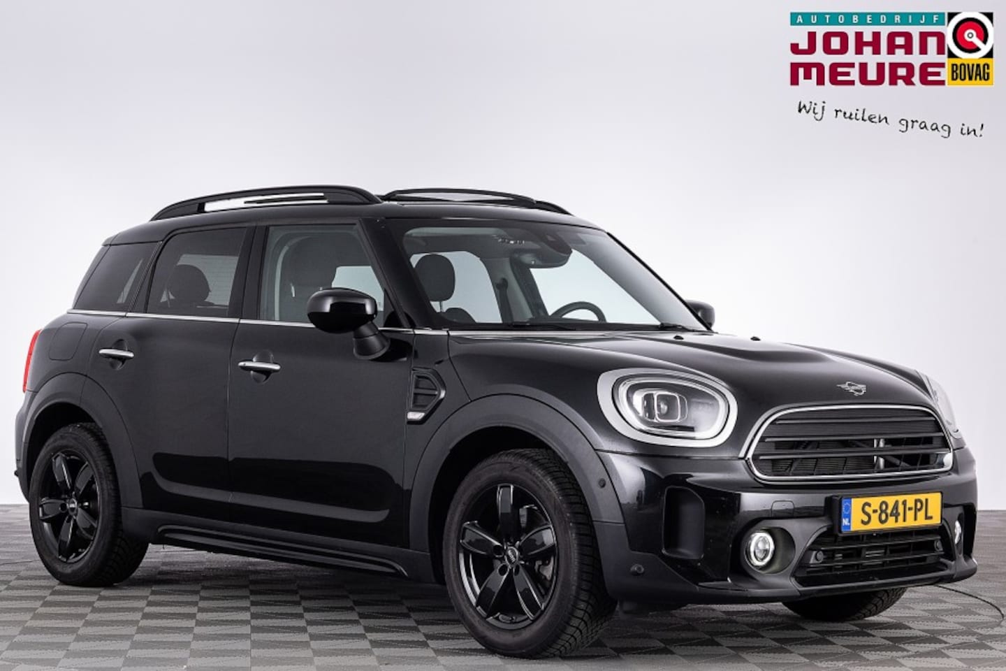 MINI Countryman - 1.5 Cooper Classic | PANORAMADAK | STOELVERWARMING . - AutoWereld.nl
