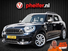 MINI Countryman - 1.5 Cooper S E ALL4 Plug-in JCW Pakket/ Harman-Kardon/ Head-up/ Leer/ Sportstoelen/ Camera