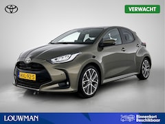 Toyota Yaris - 1.5 Hybrid 130 Executive | BTW voertuig | Stoel+stuurverwarming | Dodehoek detectie | Park