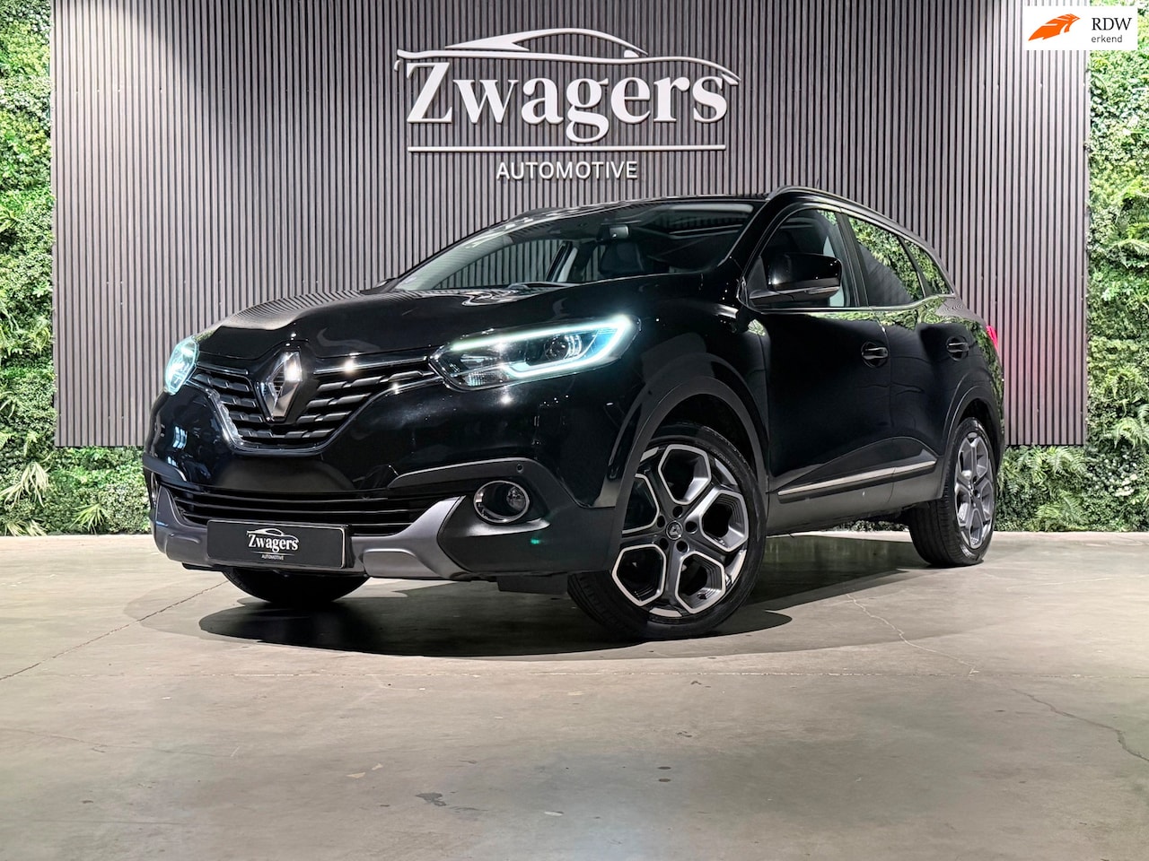 Renault Kadjar - 1.2 TCe Extase | Pano | Virtual | Navi | Garantie - AutoWereld.nl