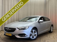 Opel Insignia Grand Sport - 1.5 Turbo Org.NL / Carplay / 1/2 Leder / Keyless / Navigatie / Cruise / ECC Clima / 17'' L