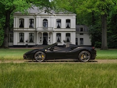 Ferrari 488 - 3.9 Spider HELE | Racing Seats | Veel carbon