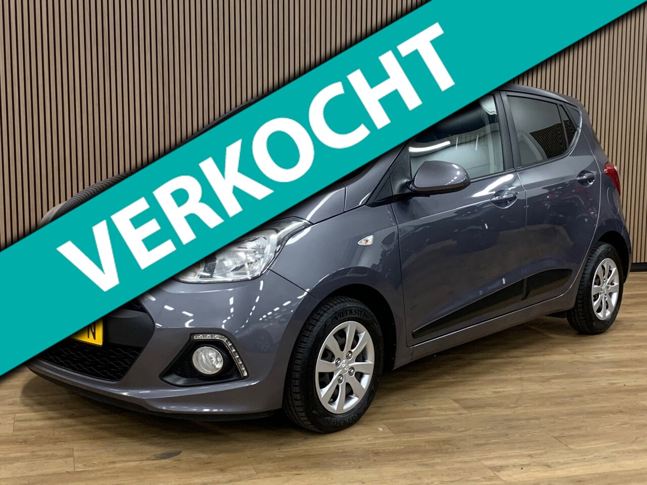 Hyundai i10 - 1.0i i-Motion Go!|Navigatie|Climate Control| - AutoWereld.nl