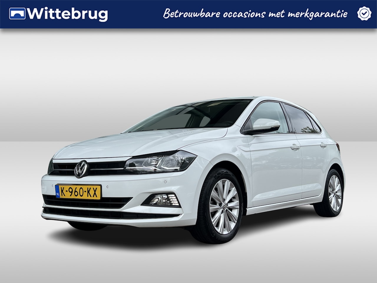 Volkswagen Polo - 1.0 TSI 95pk Highline / Virtual Cockpit / Navigatie / Parkeersensoren V+A / 16'' LMV HAL - AutoWereld.nl