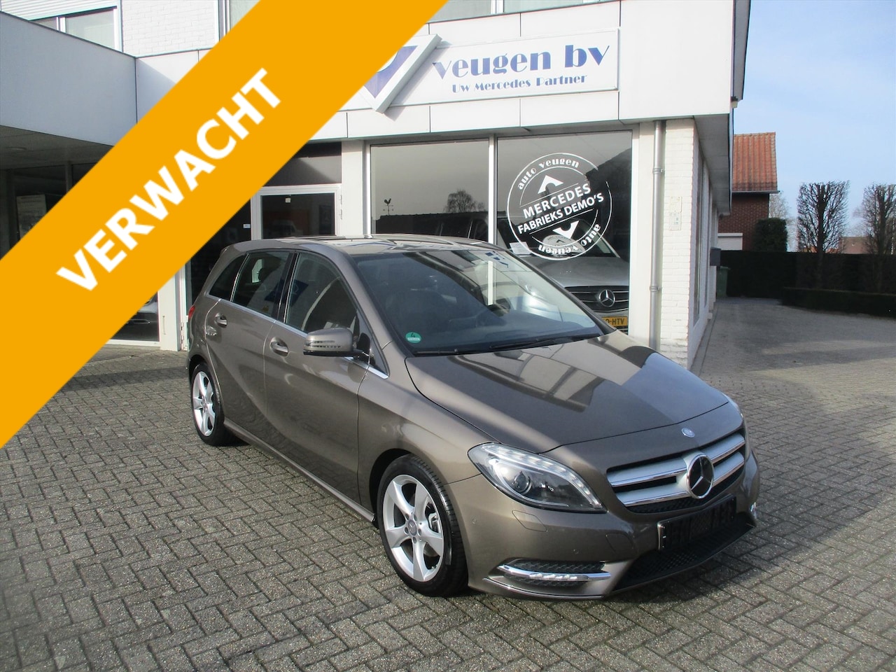 Mercedes-Benz B-klasse - B 200 156PK 7G-DCT / GROOT SCHERM NAVI - AutoWereld.nl