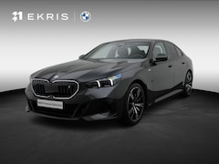 BMW i5 - Sedan eDrive40 M Sportpakket Pro | M Sport Edition | Travel Pack | Comfort Pack | Trekhaak