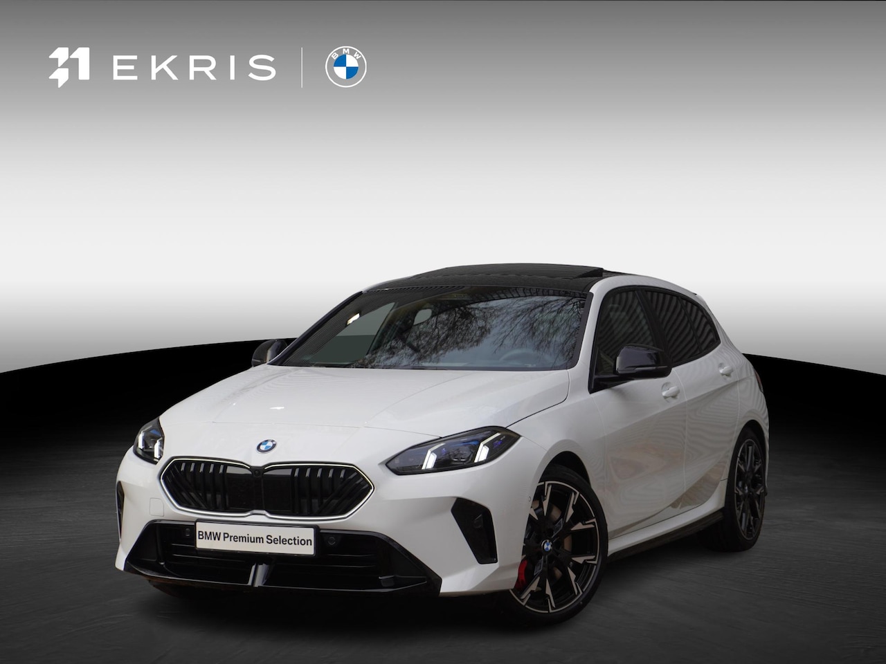 BMW 1-serie - 120 High Executive | M Sportpakket Pro | Panoramadak | Innovation Pack | Iconic Glow | Len - AutoWereld.nl