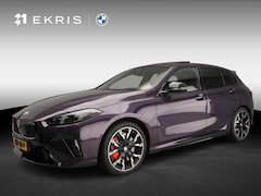 BMW 1-serie - 5-deurs 120 | M-Sportpakket | LED | HUD | Active cruise | Panoramadak | Trekhaak | Keyles