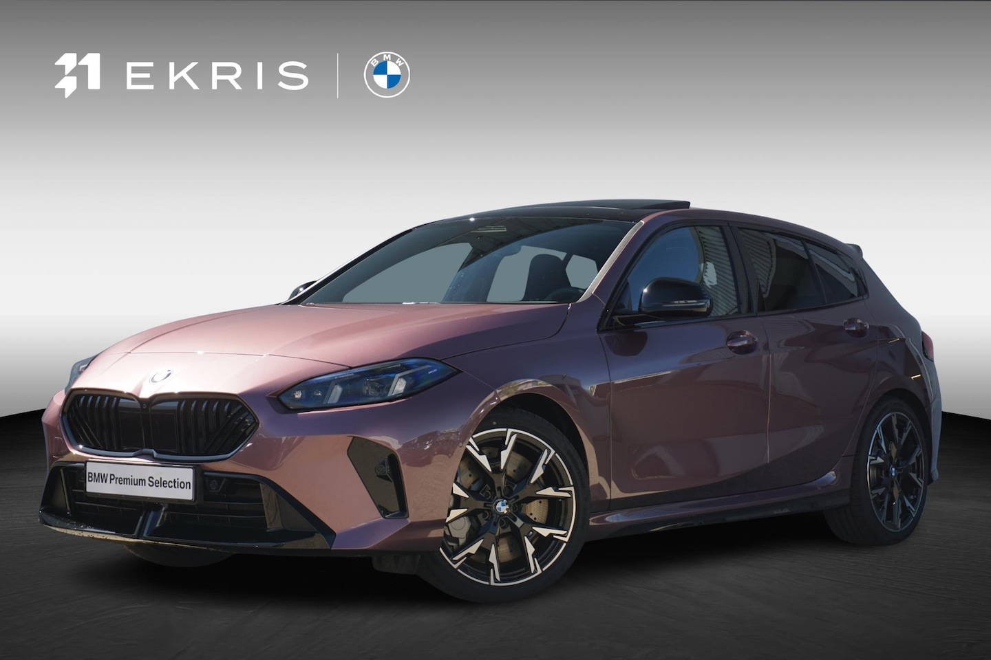 BMW 1-serie - 120 | M Sportpakket Pro | Harman Kardon | Panoramadak | Stuurwielrand verwarmd | Trekhaak - AutoWereld.nl