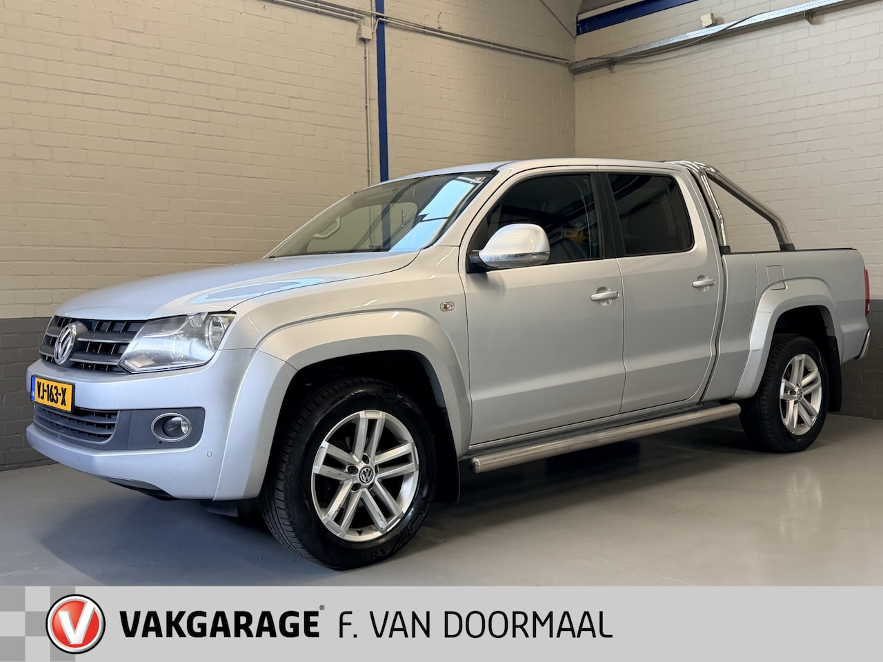 Volkswagen Amarok - 2.0 TDI 4Motion DC Highline 2.0 TDI 4Motion DC Highline - AutoWereld.nl
