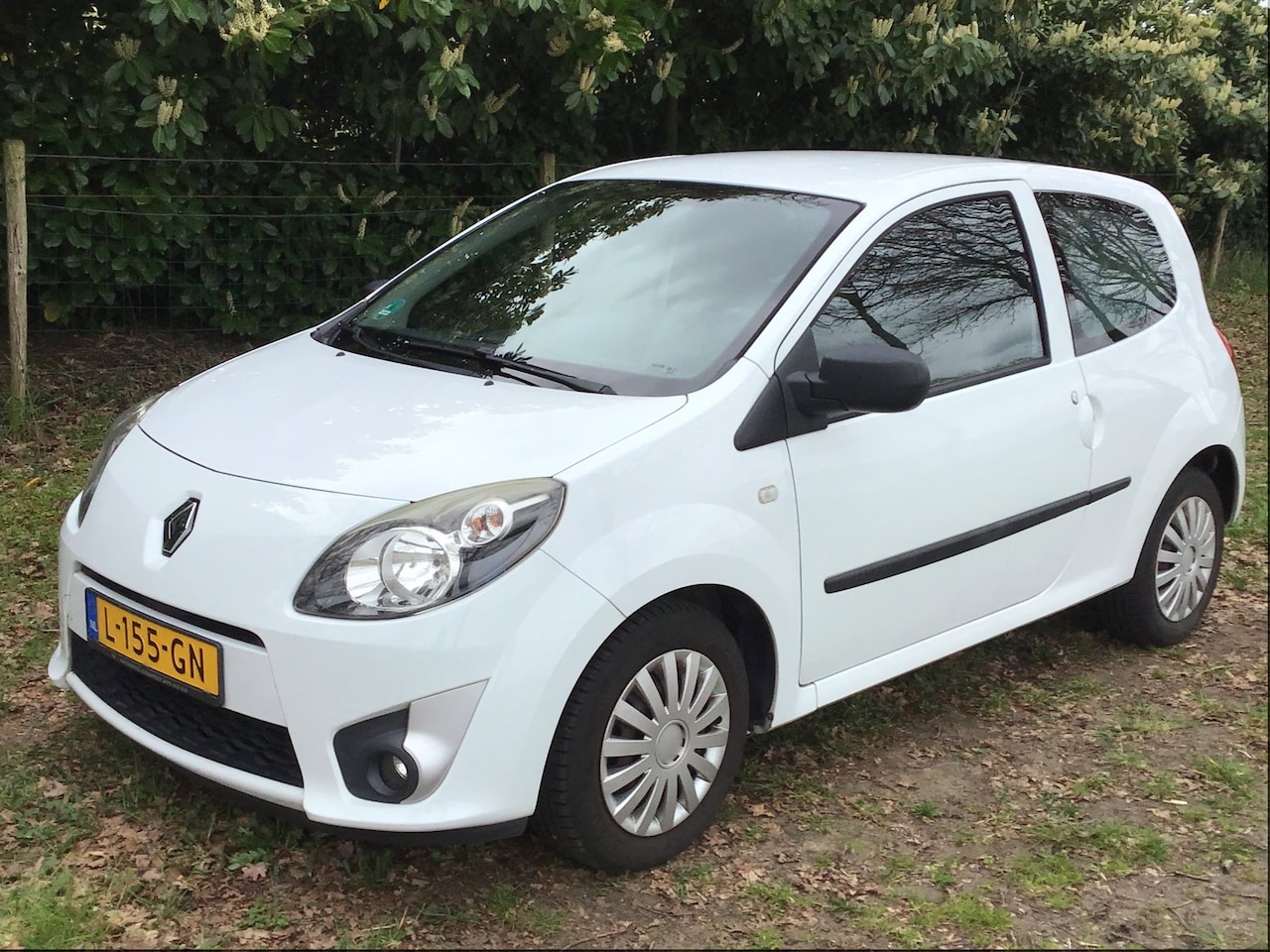 Renault Twingo - 1.2-16V Authentique met nieuwe koppeling en APK - AutoWereld.nl