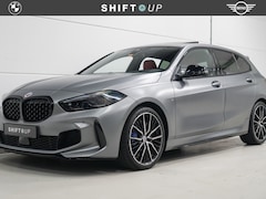 BMW 1-serie - M135i xDrive Panoramadak | Harman Kardon | Head Up | ACC | Stuurverwarming