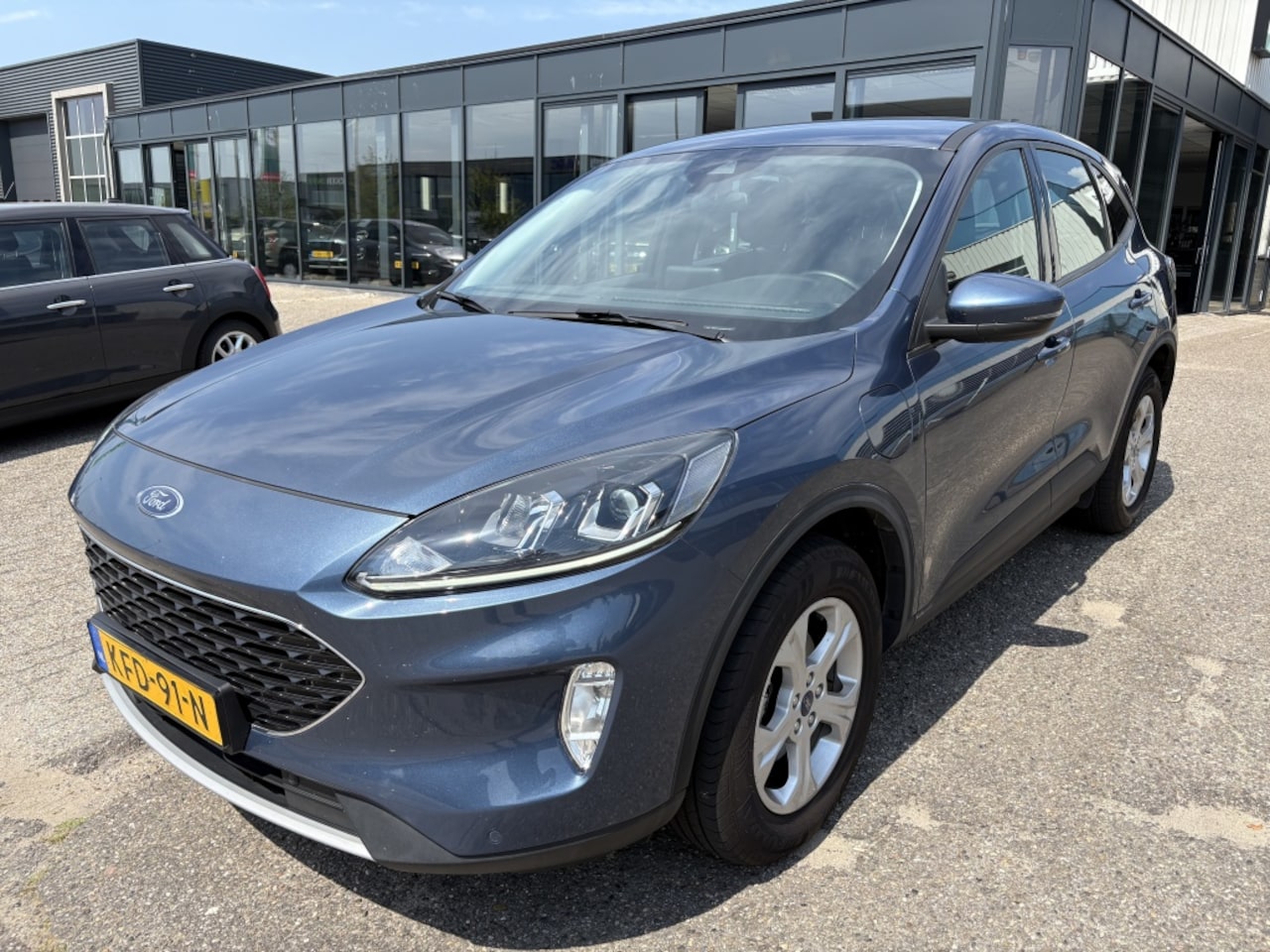 Ford Kuga - 2.5 PHEV Titanium | Trekhaak - AutoWereld.nl