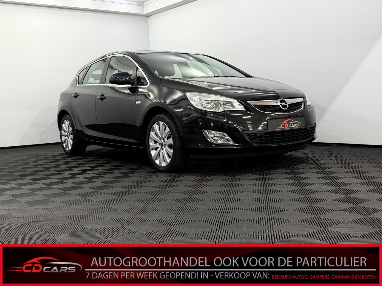 Opel Astra - 1.4 Turbo Cosmo Half leder, Parkeersensoren, Navi, Cruise control, Lichtmetalen velgen, Mi - AutoWereld.nl