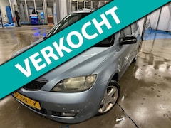 Mazda 2 - 2 MET NIEUW KOPELING, AIRCO & JAAR APK